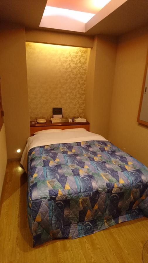 Hotel Eris Hakata (Adults Only) Fukuoka  Dış mekan fotoğraf
