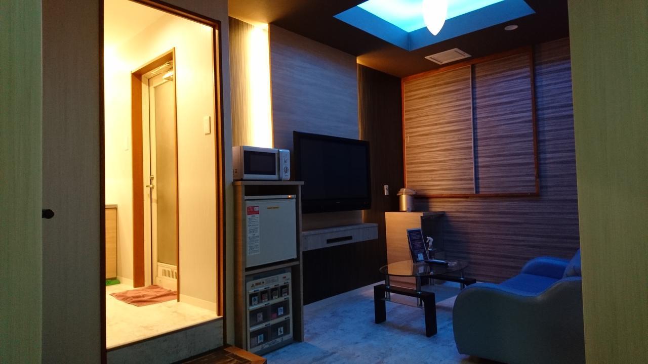 Hotel Eris Hakata (Adults Only) Fukuoka  Dış mekan fotoğraf